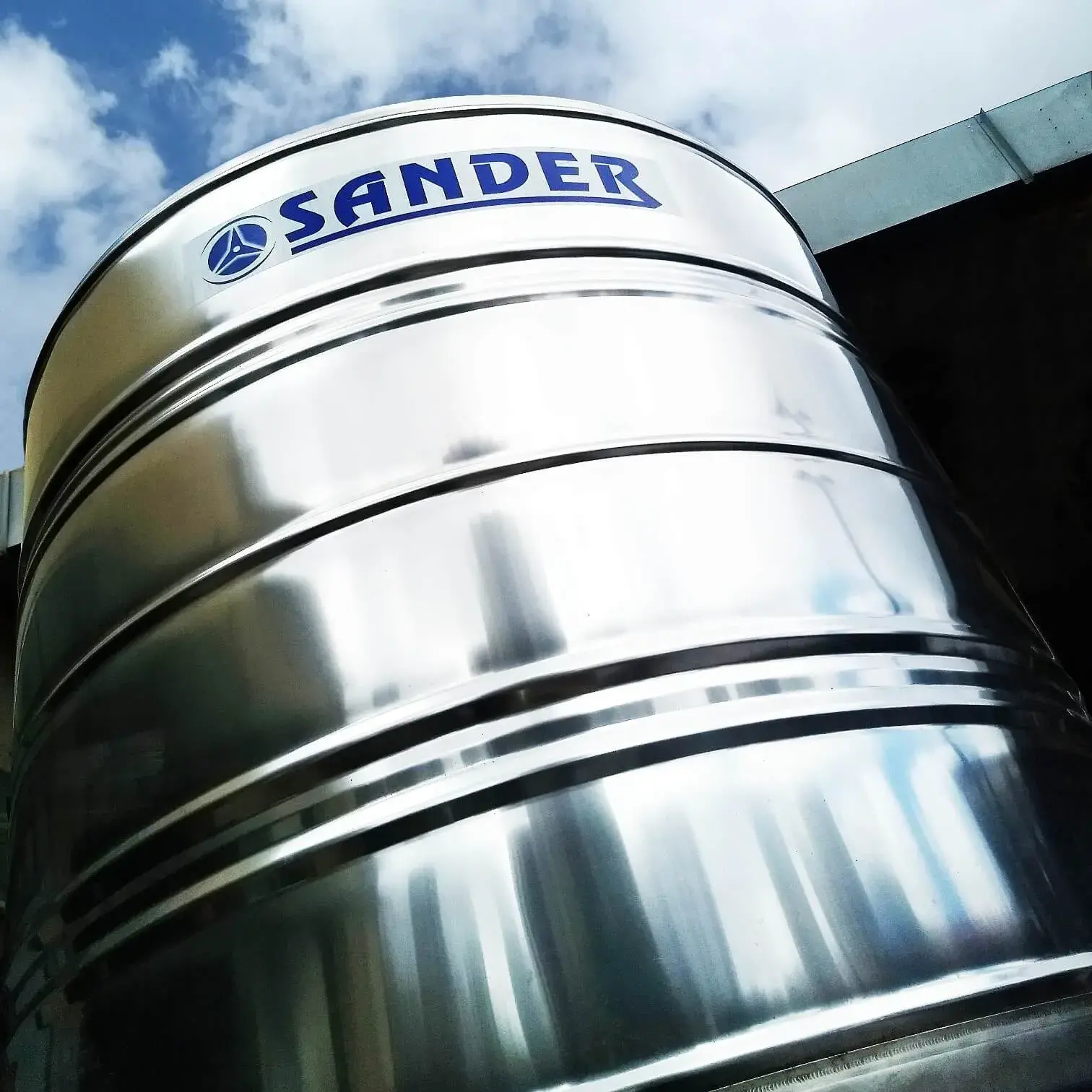 Caixa d’água de aço inox Sander Imagem