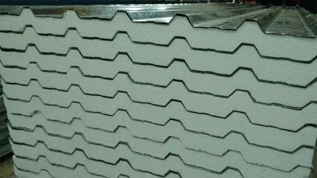 Distribuidor de telha galvanizada Imagem